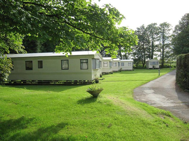 Cosy Caravan At Blackmoor Farm Ludchurch Extérieur photo